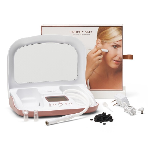Trophy Skin Microderm MD - Picture 1 of 11
